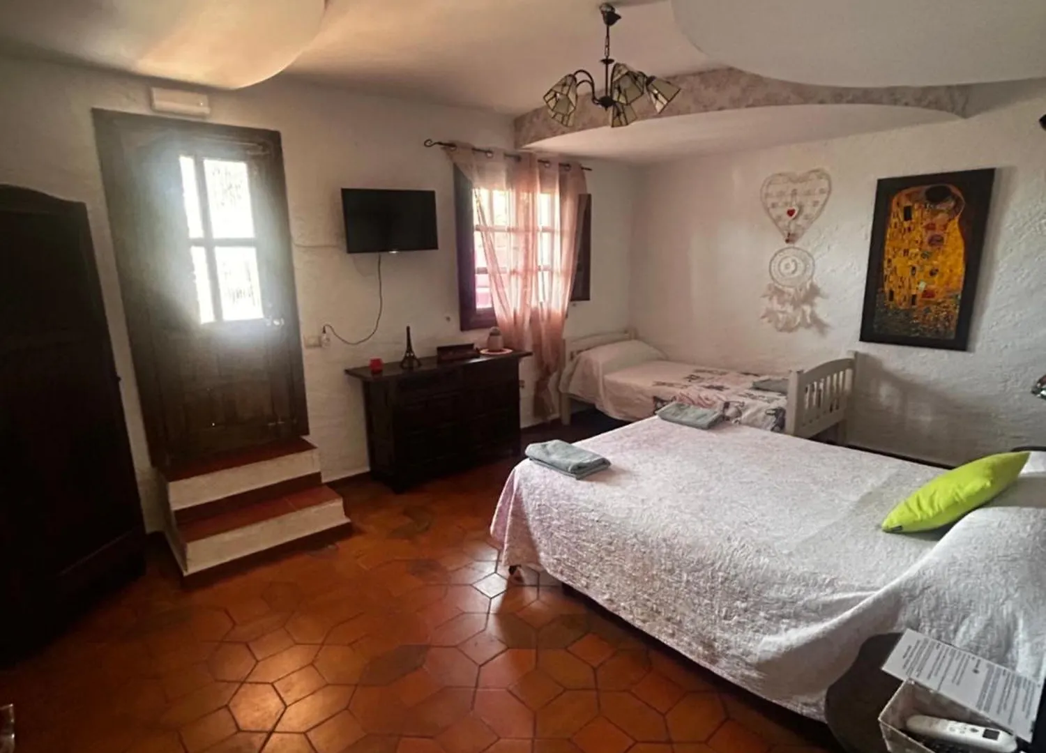 Las Tres Patas Complejo Rural Enix 3*,  Испания